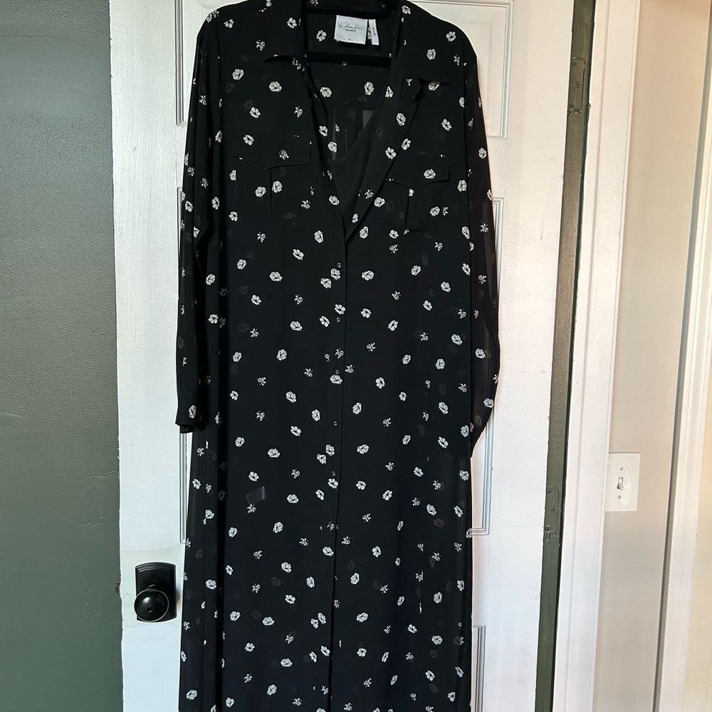 L'Academie Black and White Floral Long Sleeve Dress